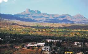 Indígenas denuncian irregularidades y planes mineros ocultos tras represa Bicentenario