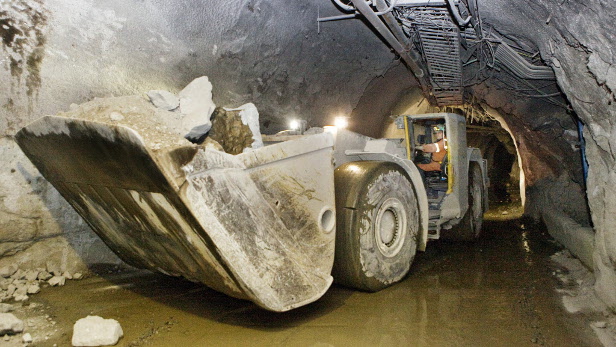 Codelco_mina_Bloomberg_30032013