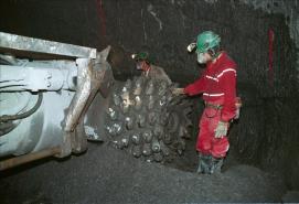 Minera Fresnillo cerró hoy su oferta por un bono por 800 millones de dólares