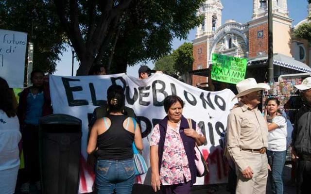 Recibe gobierno federal a opositores a proyectos de muerte