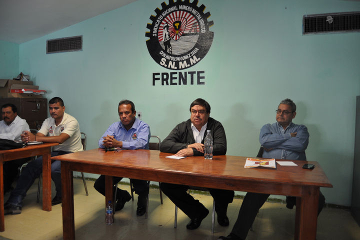 Se quejan por faltas en empresa minera