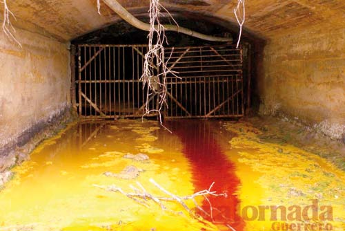Denuncian que otra mina del Grupo México en Taxco expulsa agua con tóxicos