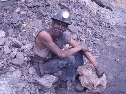 Alistan senadores dictamen que favorece minería peligrosa, acusa ONG
