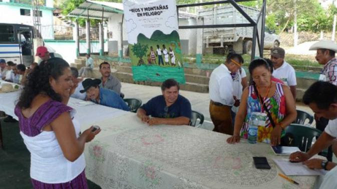 Van comunidades contra 14 proyectos hidroeléctricos y mineros
