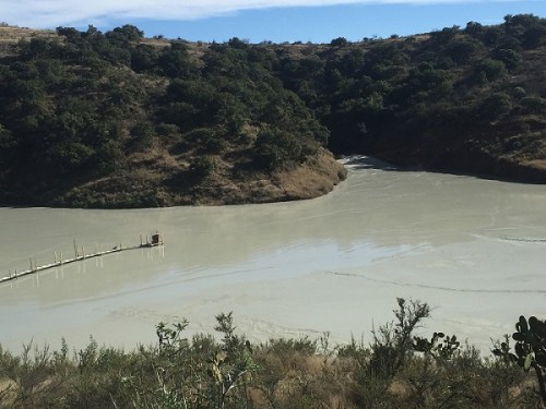 Actividad extractiva de mineras canadienses amenaza con inundar de desechos cañadas de La Luz