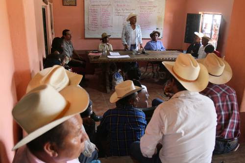 Nahuas piden protección ante amenazas de muerte