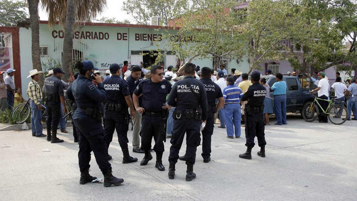 Vecinos impiden asamblea de Bienes Comunales