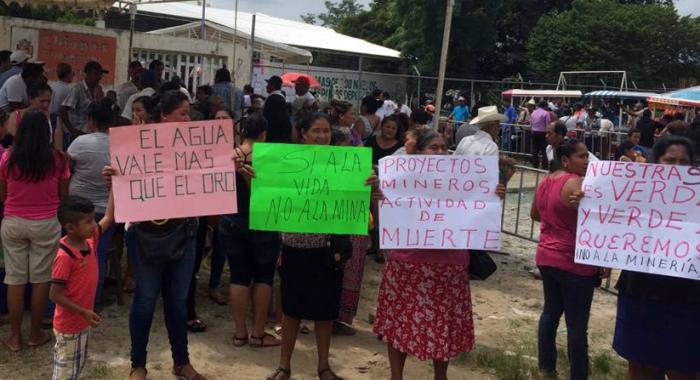 Frente Popular en Defensa del Soconusco exige a Manuel Velasco alto a la minería