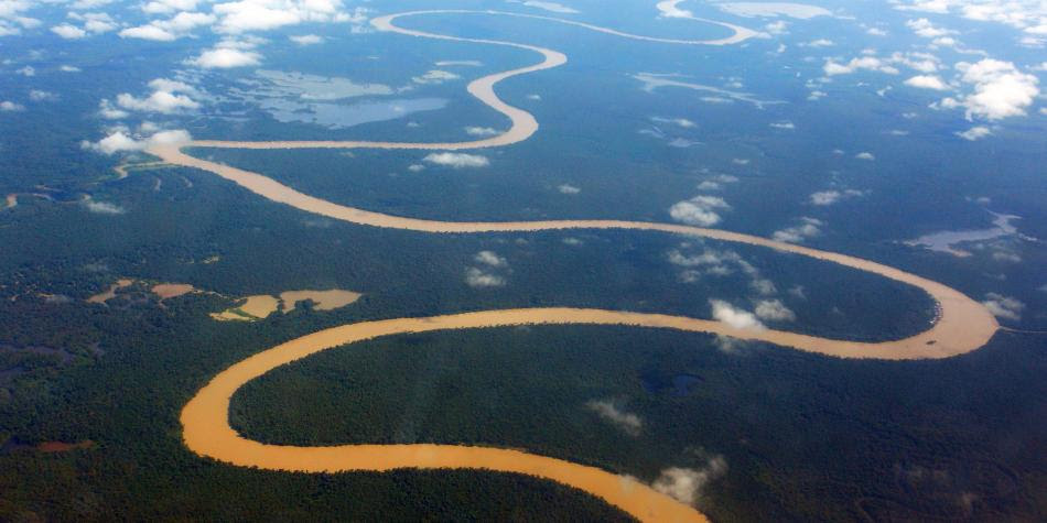 Más de mil millones de pesos para descontaminar el río Atrato