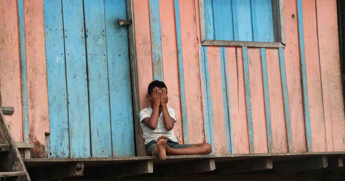 Indígenas denuncian crisis humanitaria en la Amazonia por contaminación con mercurio