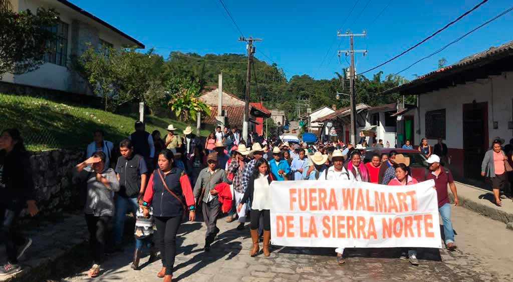 Tres mil indígenas de la Sierra Norte de Puebla rechazan hidroeléctrica para Walmart