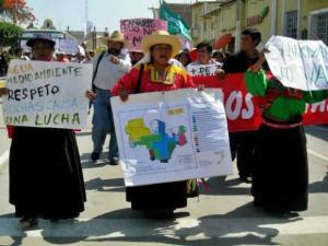 Mujeres afectadas por la minera BHP-Billinton en Brasil visitan Intag en Ecuador para alertar sobre los daños causados por BHP