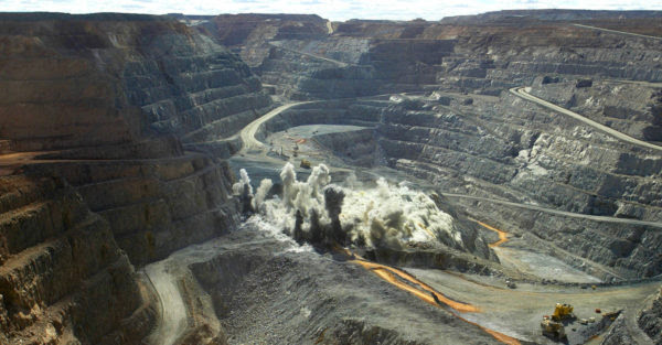 Costa Rica. Minería a cielo abierto: un proceso regresivo en época de crisis
