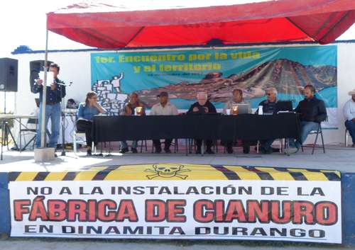 Durango: rechazan estudio para una fábrica de cianuro