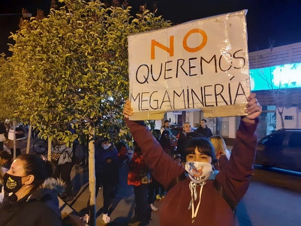 Chubut: Un 4 de mayo en las calles contra la megaminería y por la iniciativa popular