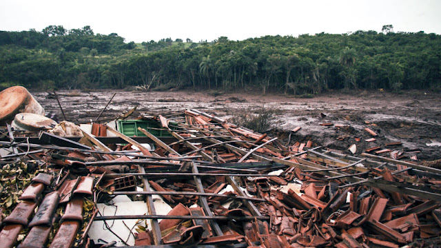 Evidencias comunes en la ruptura de represas mineras y apagones en Brasil y EEUU