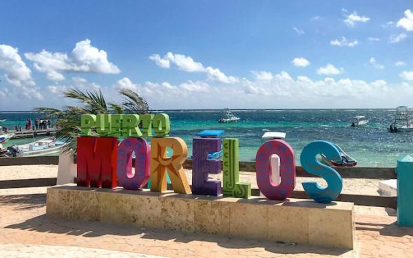 Llegan mineras a saquear Puerto Morelos