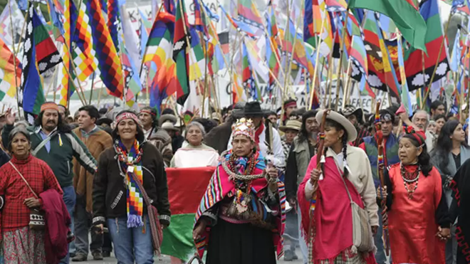 Estudio científico confirma que la “injusticia” del extrativismo afecta principalmente a los pueblos indígenas del planeta